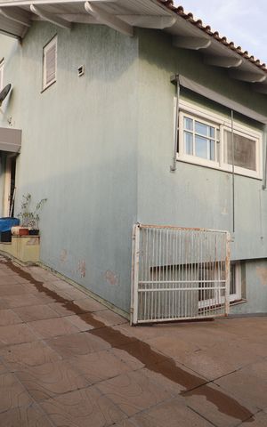 Casa para alugar com 438m², 6 quartos e 3 vagasÁrea externa