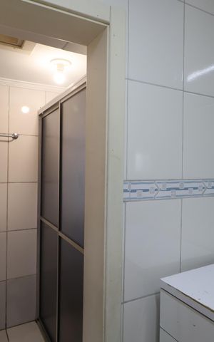 Casa para alugar com 438m², 6 quartos e 3 vagasBanheiro