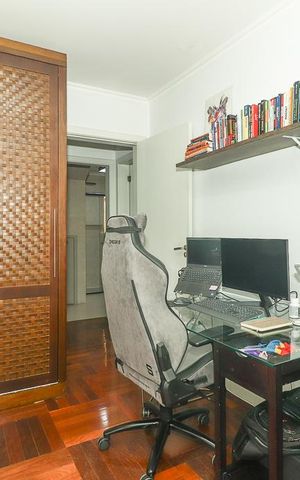 Apartamento à venda com 178m², 3 quartos e 2 vagasQuarto 