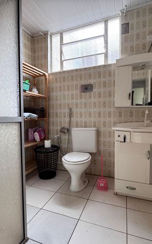 Apartamento à venda com 72m², 2 quartos e sem vaga Apartamento à venda com 72m², 2 quartos e sem vagaBanheiro