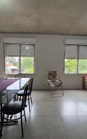 Apartamento à venda com 72m², 2 quartos e sem vaga Apartamento à venda com 72m², 2 quartos e sem vagaSala