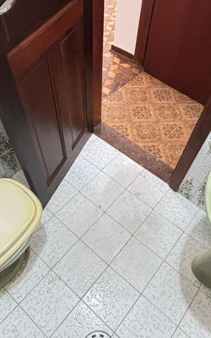 Casa à venda com 112m², 3 quartos e 2 vagas Casa à venda com 112m², 3 quartos e 2 vagasBanheiro 2