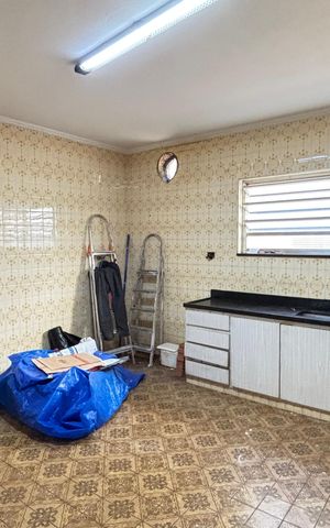 Casa à venda com 112m², 3 quartos e 2 vagas Casa à venda com 112m², 3 quartos e 2 vagasCozinha