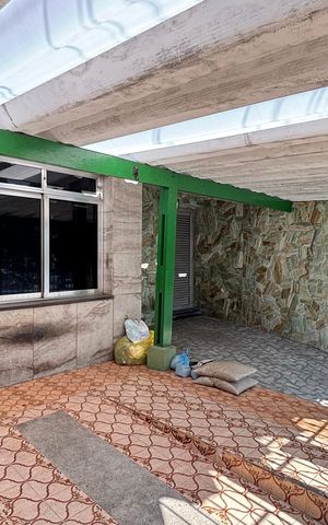 Casa à venda com 112m², 3 quartos e 2 vagas Casa à venda com 112m², 3 quartos e 2 vagasGaragem