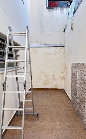 Casa à venda com 112m², 3 quartos e 2 vagas Casa à venda com 112m², 3 quartos e 2 vagasÁrea de Serviço - Quintal