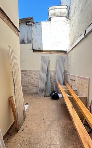 Casa à venda com 112m², 3 quartos e 2 vagas Casa à venda com 112m², 3 quartos e 2 vagasÁrea de Serviço - Quintal