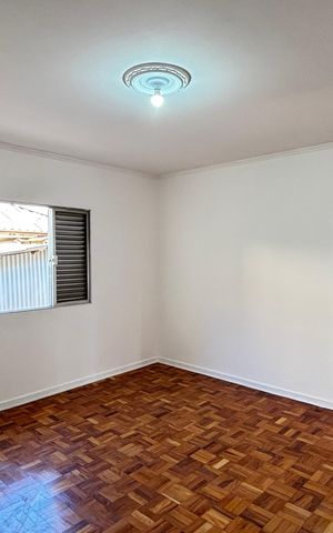 Casa à venda com 112m², 3 quartos e 2 vagas Casa à venda com 112m², 3 quartos e 2 vagasQuarto 3