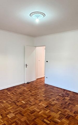 Casa à venda com 112m², 3 quartos e 2 vagas Casa à venda com 112m², 3 quartos e 2 vagasQuarto 3