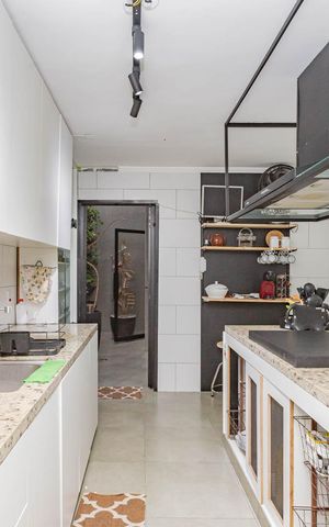 Casa à venda com 110m², 2 quartos e 2 vagasCozinha