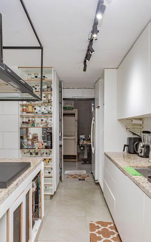 Casa à venda com 110m², 2 quartos e 2 vagasCozinha