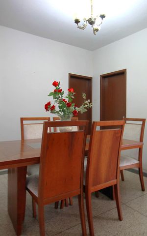 Casa à venda com 360m², 4 quartos e 1 vagaSala de Jantar