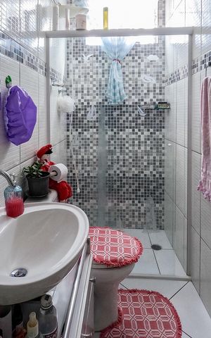 Casa para alugar com 286m², 3 quartos e 4 vagas Casa para alugar com 286m², 3 quartos e 4 vagasBanheiro do Quarto 2