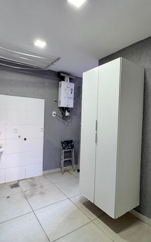 Casa de condomínio para alugar com 200m², 3 quartos e 1 vagaÁrea de Serviço