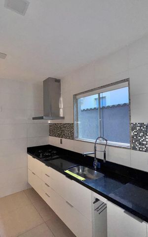 Casa de condomínio para alugar com 200m², 3 quartos e 1 vagaCozinha e Área de Serviço