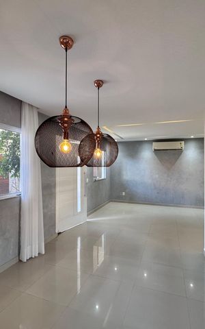 Casa de condomínio para alugar com 200m², 3 quartos e 1 vagaSala