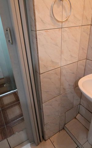 Casa à venda com 121m², 3 quartos e 2 vagas Casa à venda com 121m², 3 quartos e 2 vagasBanheiro