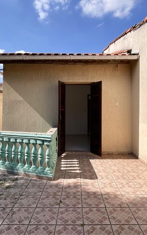 Casa à venda com 90m², 3 quartos e 2 vagas Casa à venda com 90m², 3 quartos e 2 vagasVaranda do Quarto 2