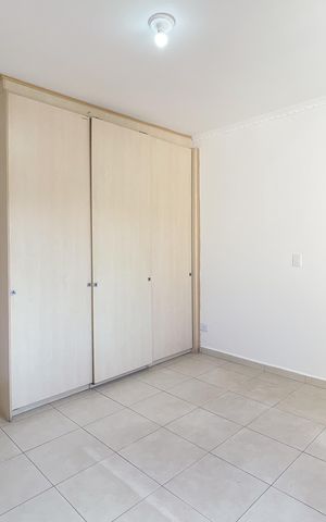 Casa à venda com 90m², 3 quartos e 2 vagas Casa à venda com 90m², 3 quartos e 2 vagasQuarto 1