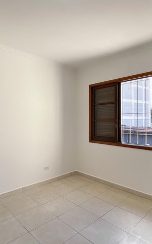 Casa à venda com 90m², 3 quartos e 2 vagas Casa à venda com 90m², 3 quartos e 2 vagasQuarto 1