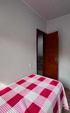 Casa à venda com 75m², 3 quartos e 3 vagas Casa à venda com 75m², 3 quartos e 3 vagasQuarto 2
