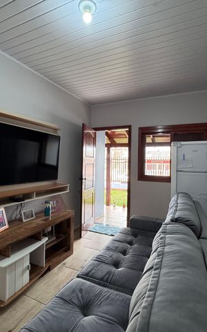 Casa à venda com 75m², 3 quartos e 3 vagas Casa à venda com 75m², 3 quartos e 3 vagasSala