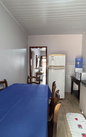Casa à venda com 75m², 3 quartos e 3 vagas Casa à venda com 75m², 3 quartos e 3 vagasCozinha