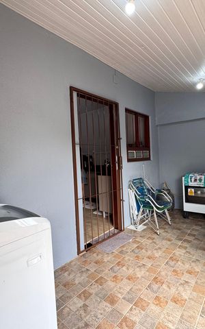 Casa à venda com 75m², 3 quartos e 3 vagas Casa à venda com 75m², 3 quartos e 3 vagasÁrea de Serviço