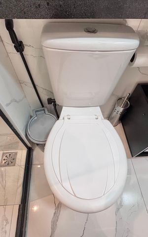 Apartamento para alugar com 46m², 2 quartos e 1 vaga Apartamento para alugar com 46m², 2 quartos e 1 vagaBanheiro Social