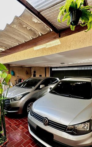 Casa à venda com 190m², 2 quartos e 1 vagaÁrea comum