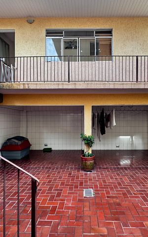Casa à venda com 190m², 2 quartos e 1 vagaÁrea comum