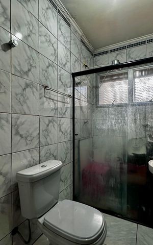 Casa à venda com 190m², 2 quartos e 1 vagaBanheiro Social