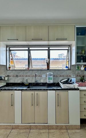 Casa à venda com 190m², 2 quartos e 1 vagaCozinha