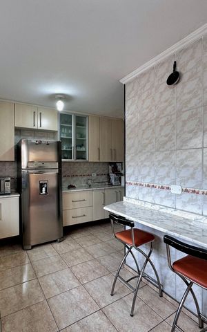 Casa à venda com 190m², 2 quartos e 1 vagaCozinha
