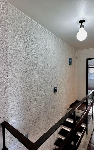 Casa à venda com 190m², 2 quartos e 1 vagaCorredor Quartos