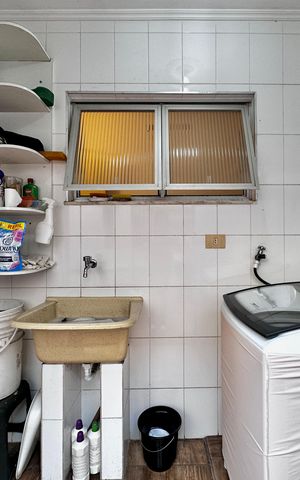 Casa à venda com 190m², 2 quartos e 1 vagaÁrea de Serviço