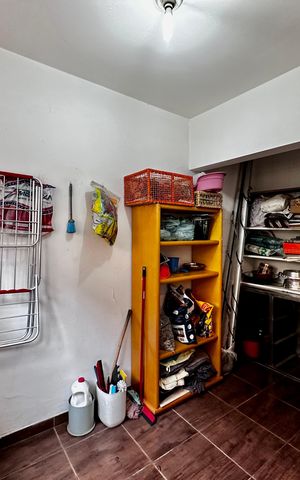 Casa à venda com 190m², 2 quartos e 1 vagaQuarto de Serviço