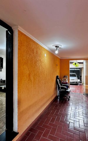 Casa à venda com 190m², 2 quartos e 1 vagaÁrea comum