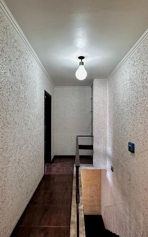 Casa à venda com 190m², 2 quartos e 1 vagaCorredor Quartos