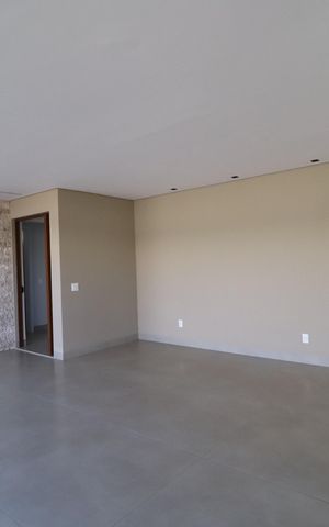 Casa de condomínio para alugar com 370m², 6 quartos e 4 vagasGaragem