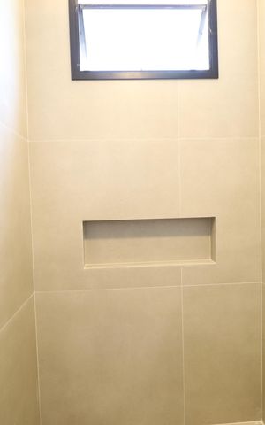 Casa de condomínio para alugar com 370m², 6 quartos e 4 vagasBanheiro Suíte 4