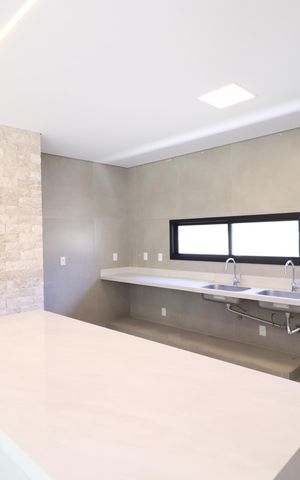 Casa de condomínio para alugar com 370m², 6 quartos e 4 vagasCozinha