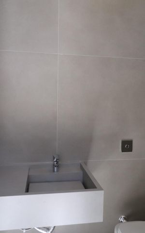 Casa de condomínio para alugar com 370m², 6 quartos e 4 vagasBanheiro Piscina