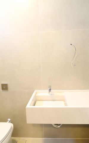 Casa de condomínio para alugar com 370m², 6 quartos e 4 vagasBanheiro Suíte 4