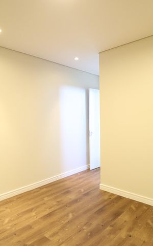 Casa de condomínio para alugar com 370m², 6 quartos e 4 vagasSuíte 3