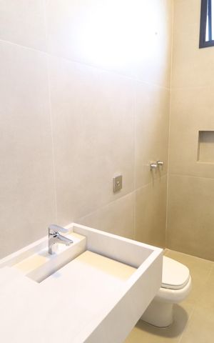 Casa de condomínio para alugar com 370m², 6 quartos e 4 vagasBanheiro Suíte 3