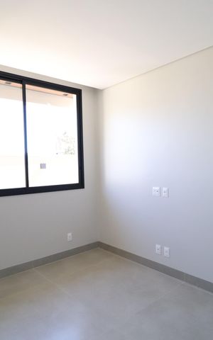 Casa de condomínio para alugar com 370m², 6 quartos e 4 vagasQuarto 1