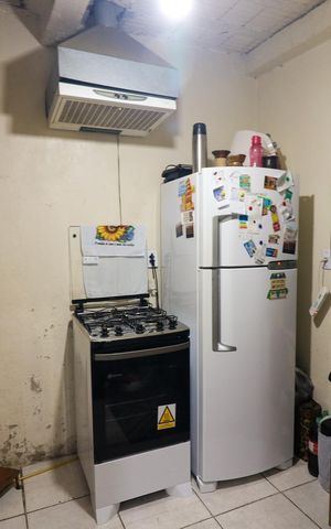 Casa de condomínio à venda com 45m², 2 quartos e sem vaga Casa de condomínio à venda com 45m², 2 quartos e sem vagaCozinha