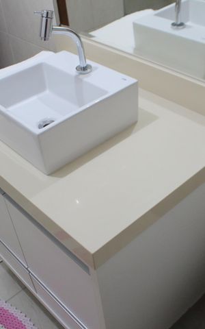 Casa à venda com 200m², 3 quartos e 2 vagasBanheiro/Suíte 3