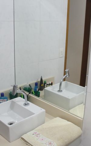 Casa à venda com 200m², 3 quartos e 2 vagasBanheiro/Suíte 1