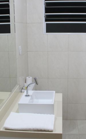 Casa à venda com 200m², 3 quartos e 2 vagasBanheiro/Suíte 3